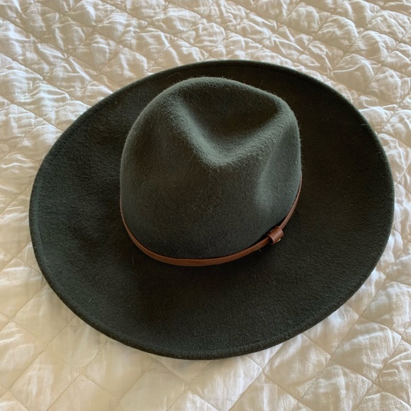 Forever 21 Accessories - Brown felt  fedora with belted trim